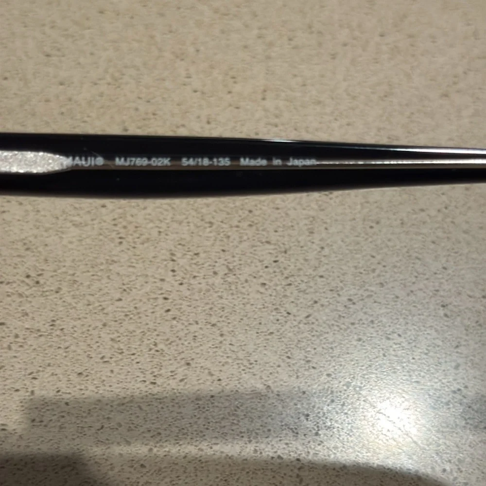 Maui Jim Canna Black Sunglasses - Picture 11 of 13